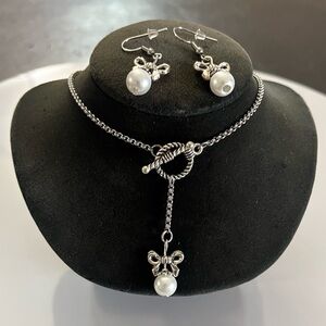 Handmade set . Y shape necklace hair bow and pearls + matching earrings .